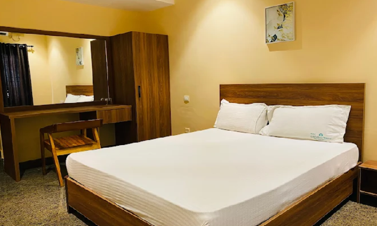 1 x Executive Non Ac Room